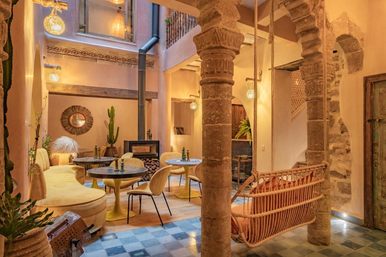 Mama Lova Hotel, Riad, Restaurant & Spa Essaouira Exteriör bild